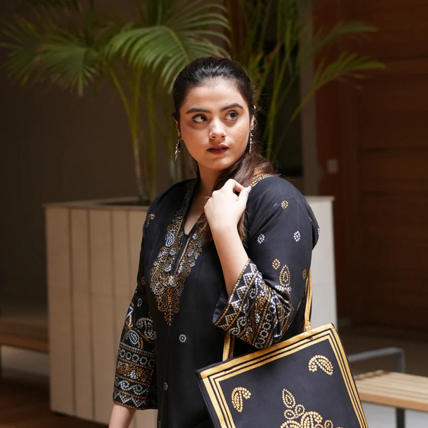 ROSEATE THREADS 2PC With BAG