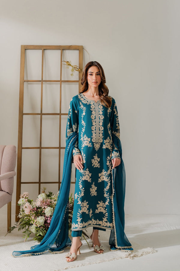 Zinc Elegance: 3-Piece Embroidered Linen Suit