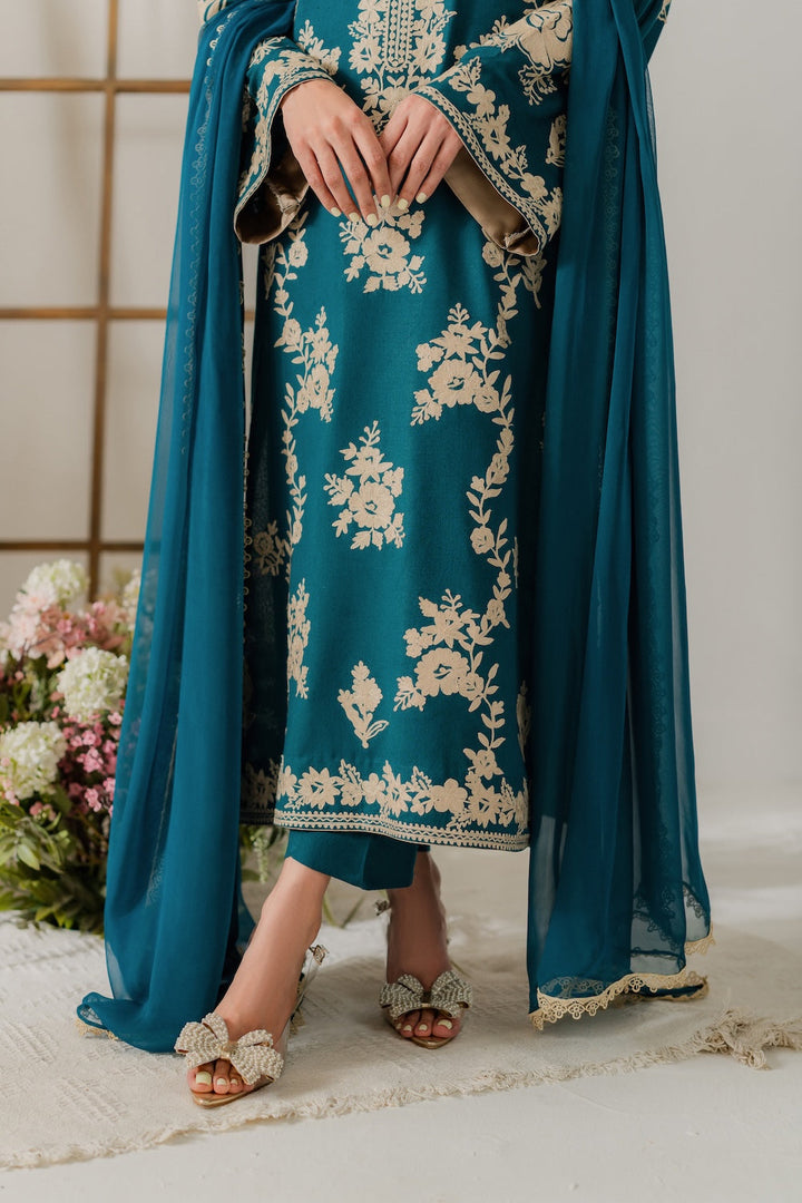 Zinc Elegance: 3-Piece Embroidered Linen Suit