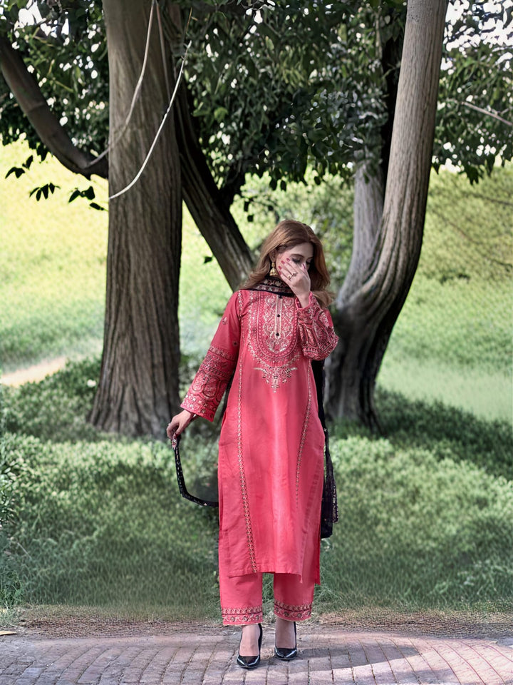 Elegant 3-Piece Embroidered Lawn